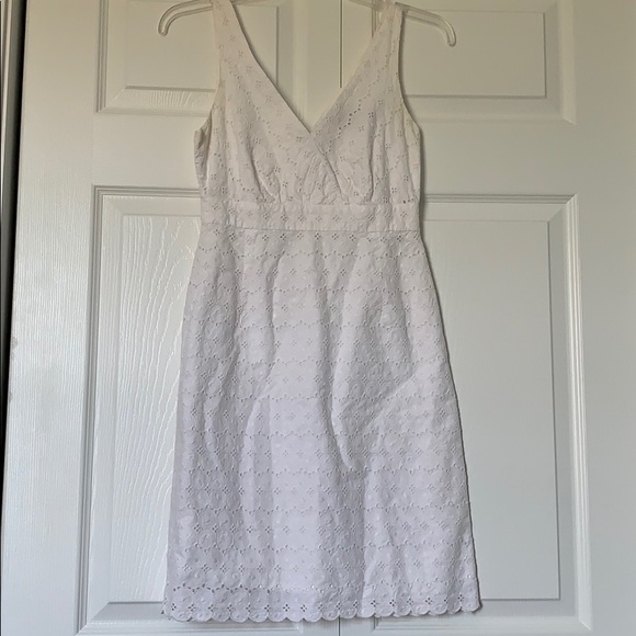 Vineyard Vines white lace dress size 2 - Picture 1 of 4